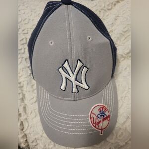 New York Yankees Baseball Cap Fan Fave - Genuine Merchandise